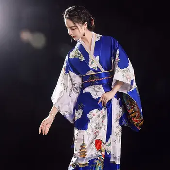Традиционное японское Кимоно Женский халат для сауны в японском стиле Японский сценический костюм Японская одежда Kimono Femme